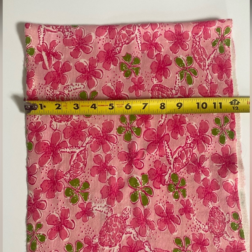 Lilly Pulitzer Knit Scarf Floral Pink - Picture 6 of 9